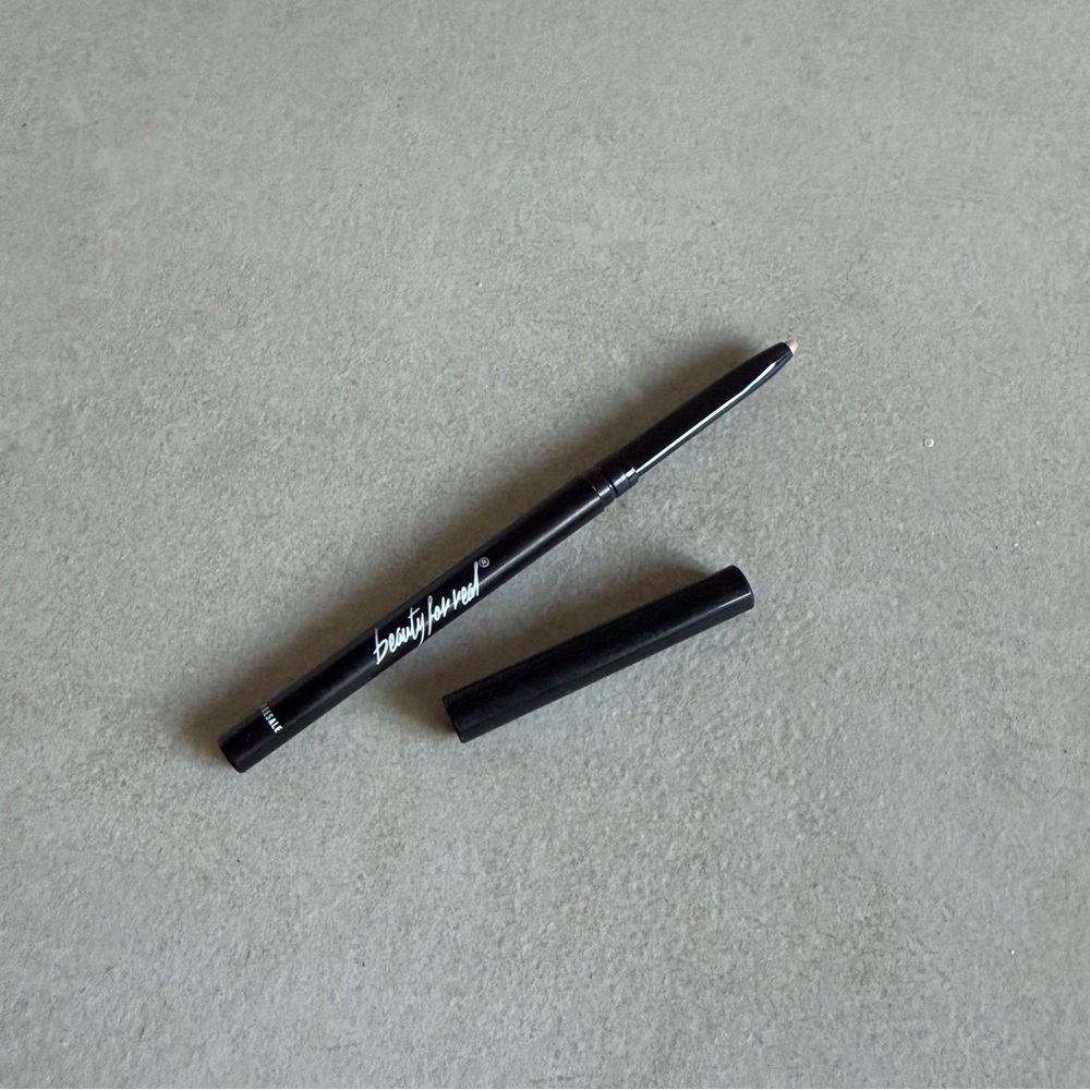Beauty For Real I-Line 24/7 Eyeliner Black Magic Long-Wear Formula